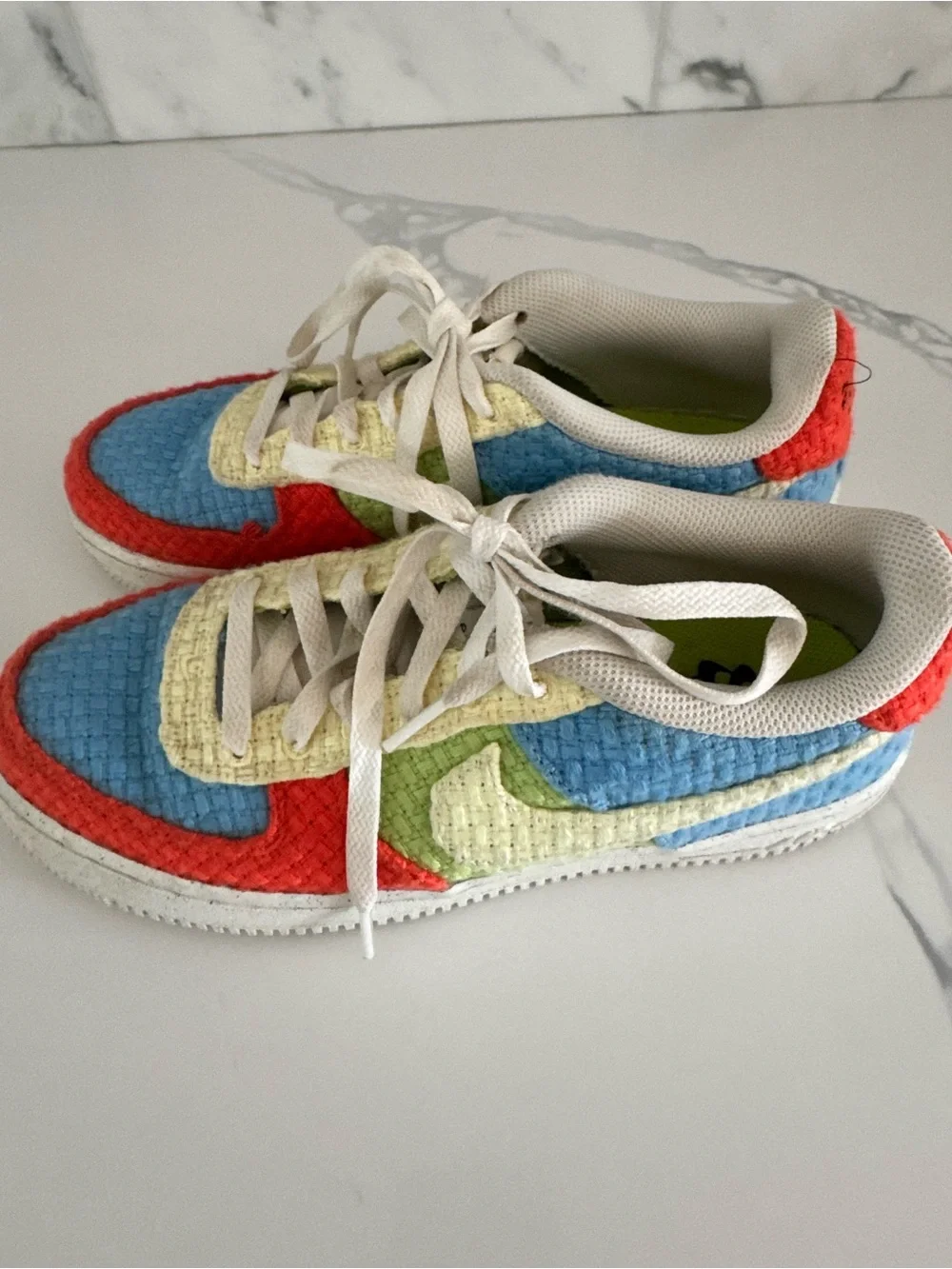 Nike Kids Multicolor Woven Low-Top Sneakers — Red, Blue, Green, Cream